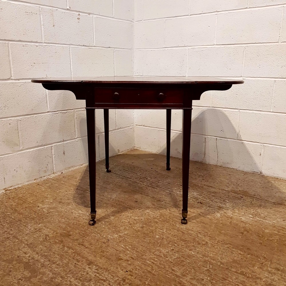 ANTIQUE REGENCY MAHOGANY PEMBROKE TABLE C1820 View VIII