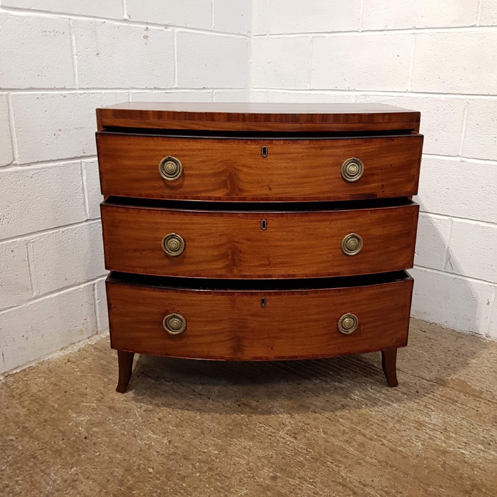 ANTIQUE REGENCY MAHOGANY BOW FRONT CHEST OF DRAWERS C1820 View IV