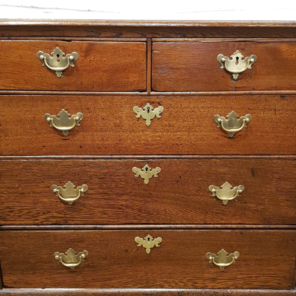 ANTIQUE 18TH CENTURY PERIOD OAK CHEST OF DRAWERS C1770 View VI