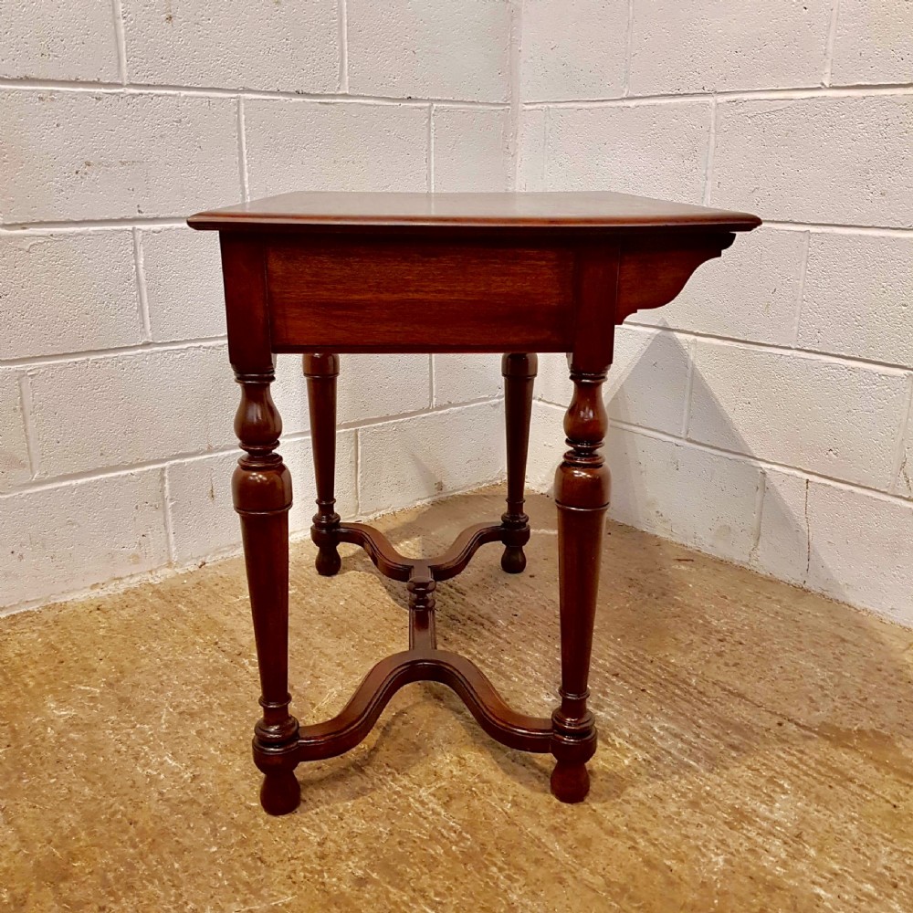 ANTIQUE LATE VICTORIAN MAHOGANY SIDE WRITING TABLE C1890 View VII