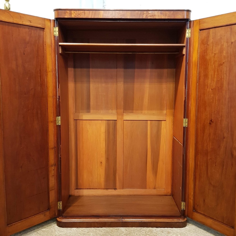 ANTIQUE VICTORIAN FLAMED MAHOGANY DOUBLE WARDROBE C1880 View II