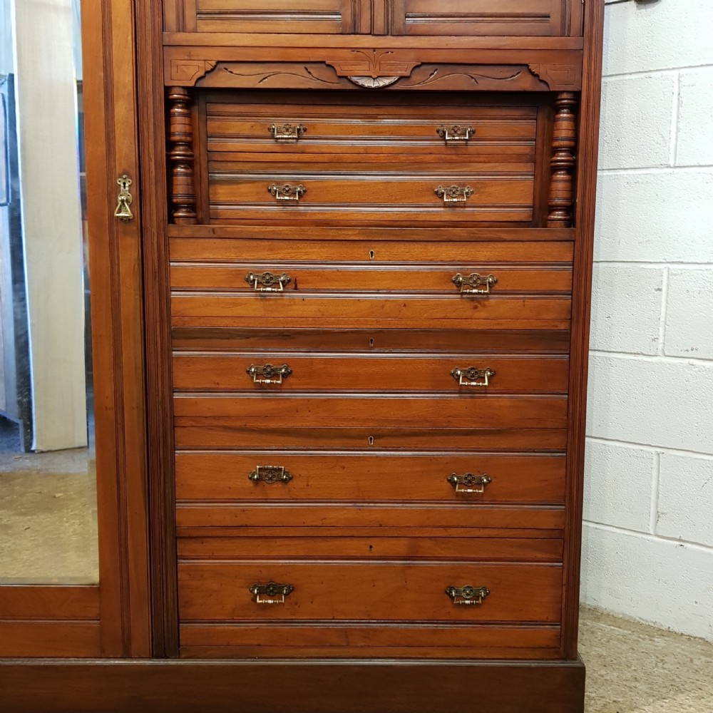 ANTIQUE LATE VICTORIAN WALNUT COMBINATION WARDROBE C1890 View III