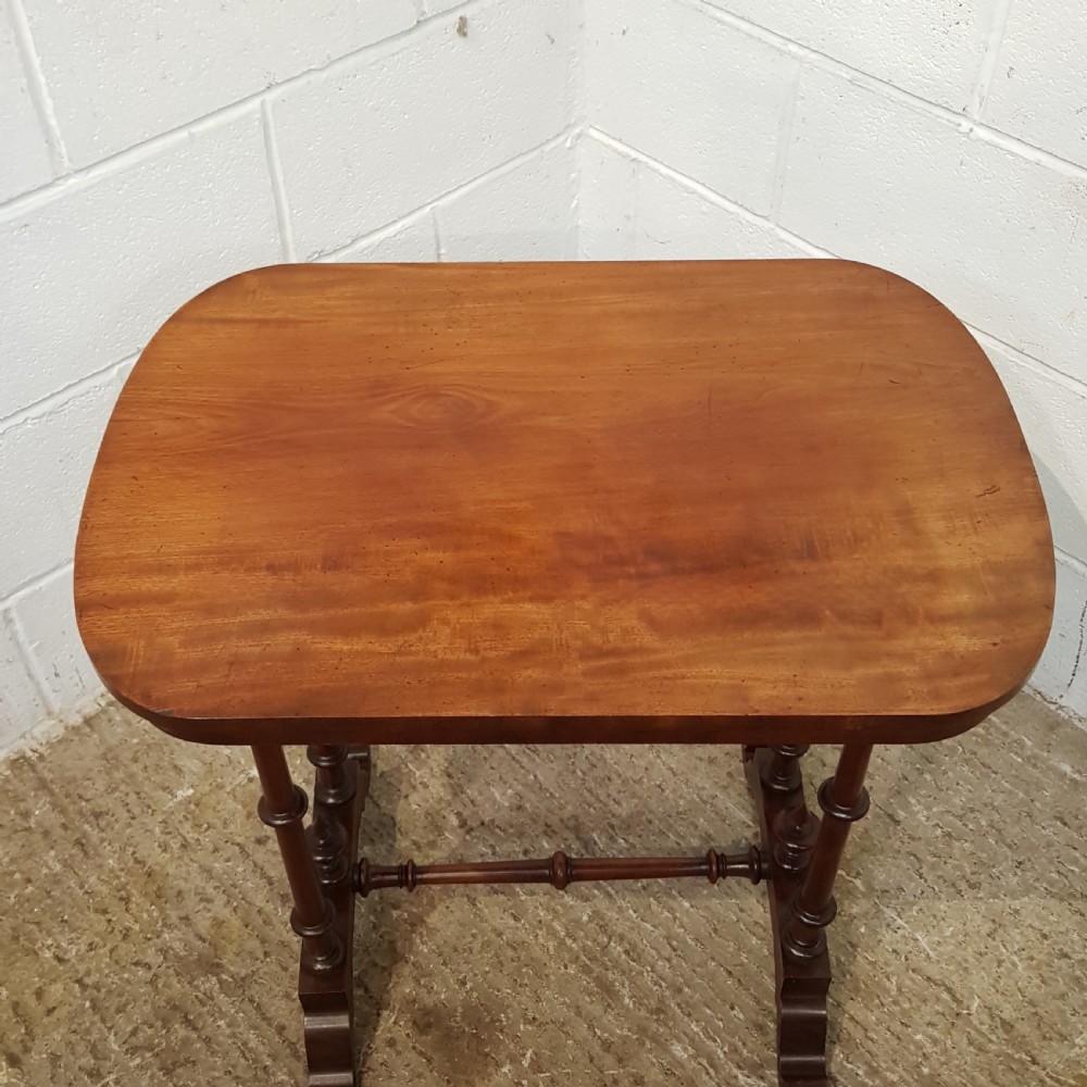 ANTIQUE VICTORIAN MAHOGANY SIDE TABLE C1880 View II