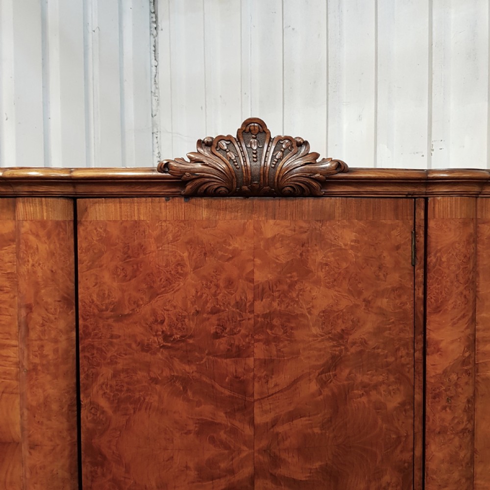ANTIQUE BURR WALNUT SERPENTINE SHAPED TRIPLE WARDROBE C1920 View IV