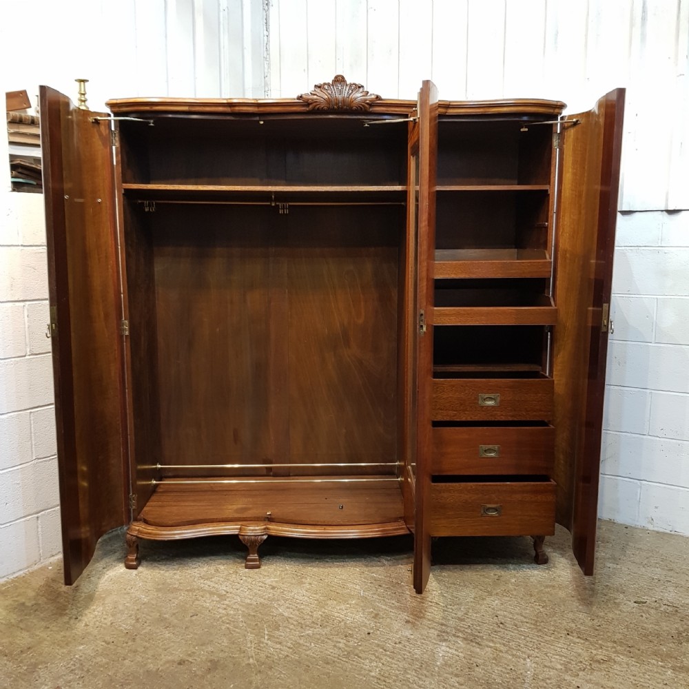 ANTIQUE BURR WALNUT SERPENTINE SHAPED TRIPLE WARDROBE C1920 View VI