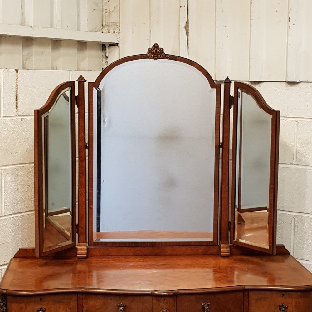 ANTIQUE BURR WALNUT SERPENTINE SHAPED DRESSING TABLE C1920 View VI