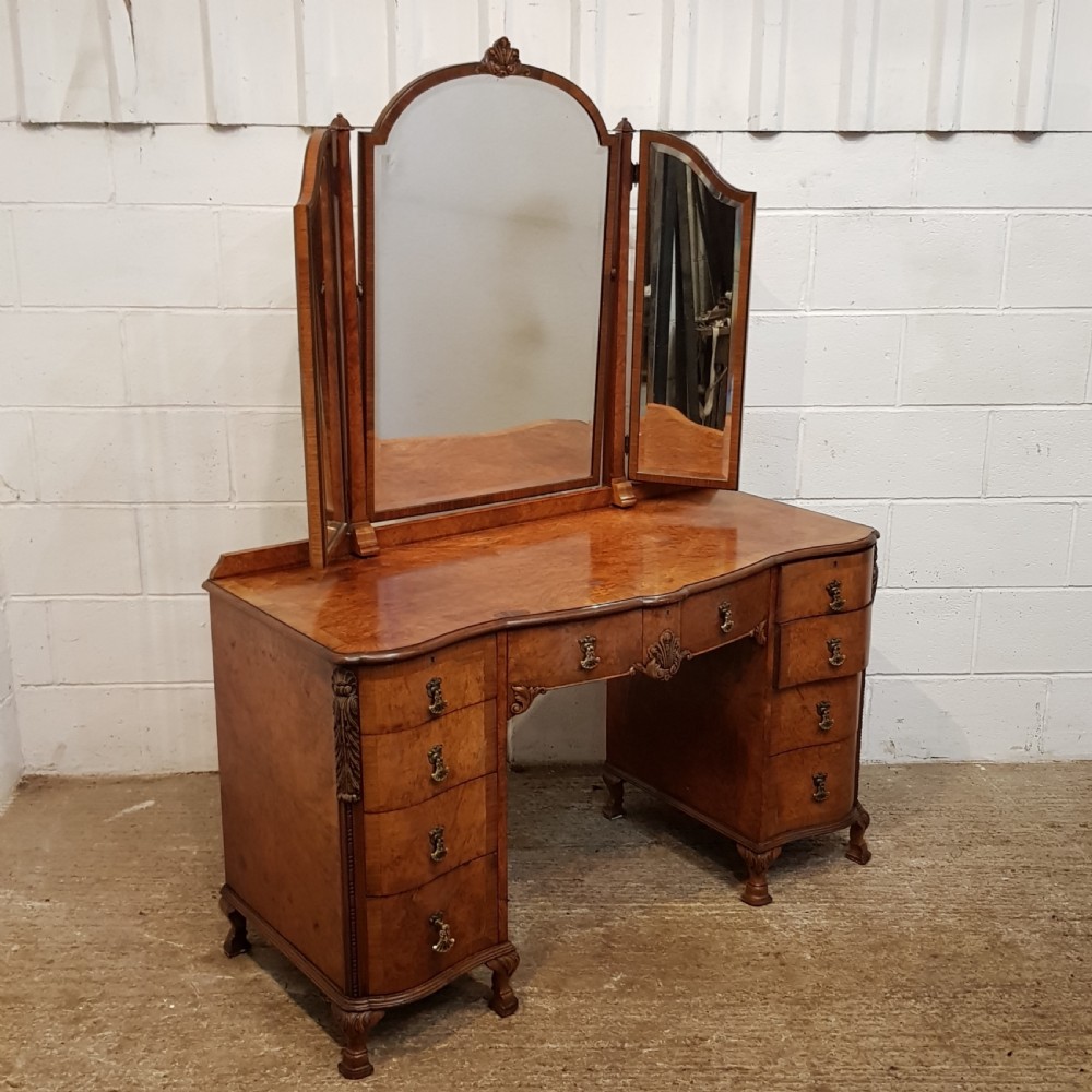 ANTIQUE BURR WALNUT SERPENTINE SHAPED DRESSING TABLE C1920 View VIII