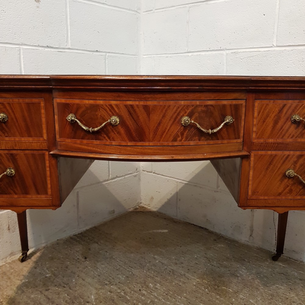 ANTIQUE EDWARDIAN MAHOGANY SERPENTINE FRONTED WRITING TABLE C1900 View III