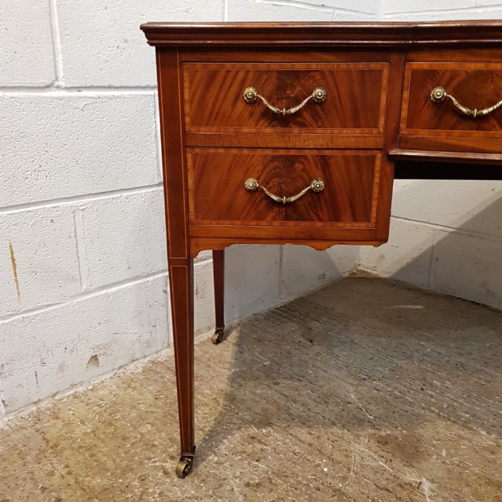 ANTIQUE EDWARDIAN MAHOGANY SERPENTINE FRONTED WRITING TABLE C1900 View V