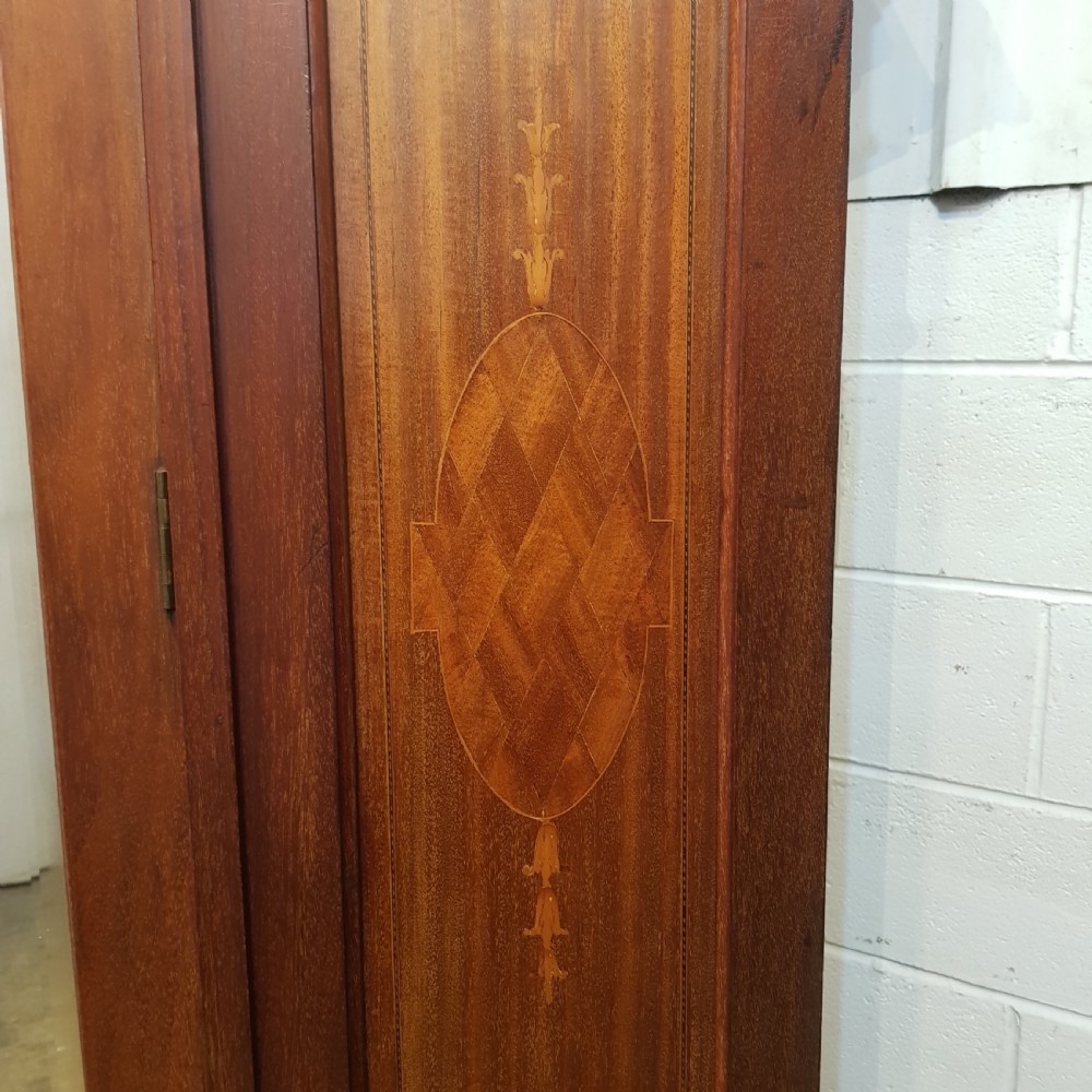 ANTIQUE EDWARDIAN MAHOGANY TRIPLE WARDROBE C1900 View IV