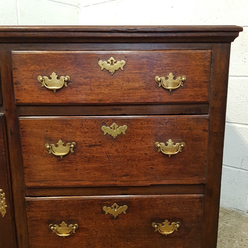 ANTIQUE SMALL 18TH CENTURY PERIOD COUNTRY OAK DRESSER BASE C1780 View V