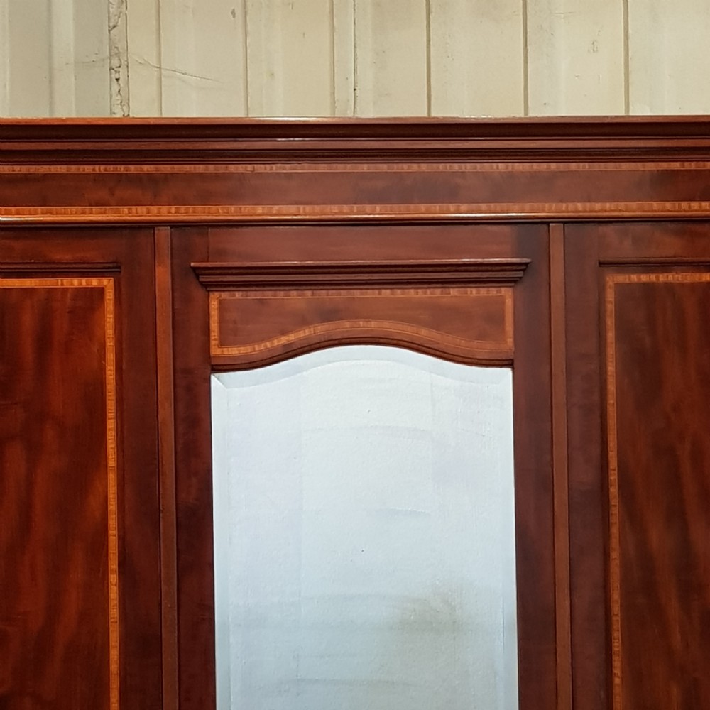 ANTIQUE EDWARDIAN INLAID MAHOGANY TRIPLE WARDROBE C1900 View III