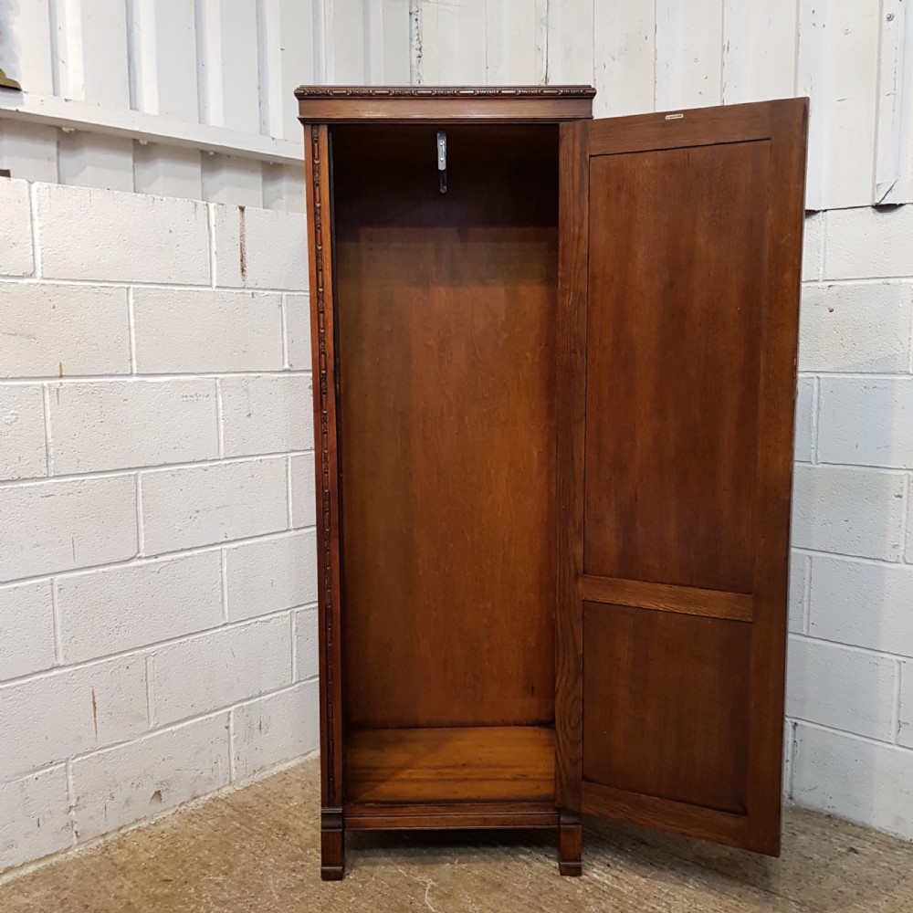 ANTIQUE OAK HALL WARDROBE C1920 View V