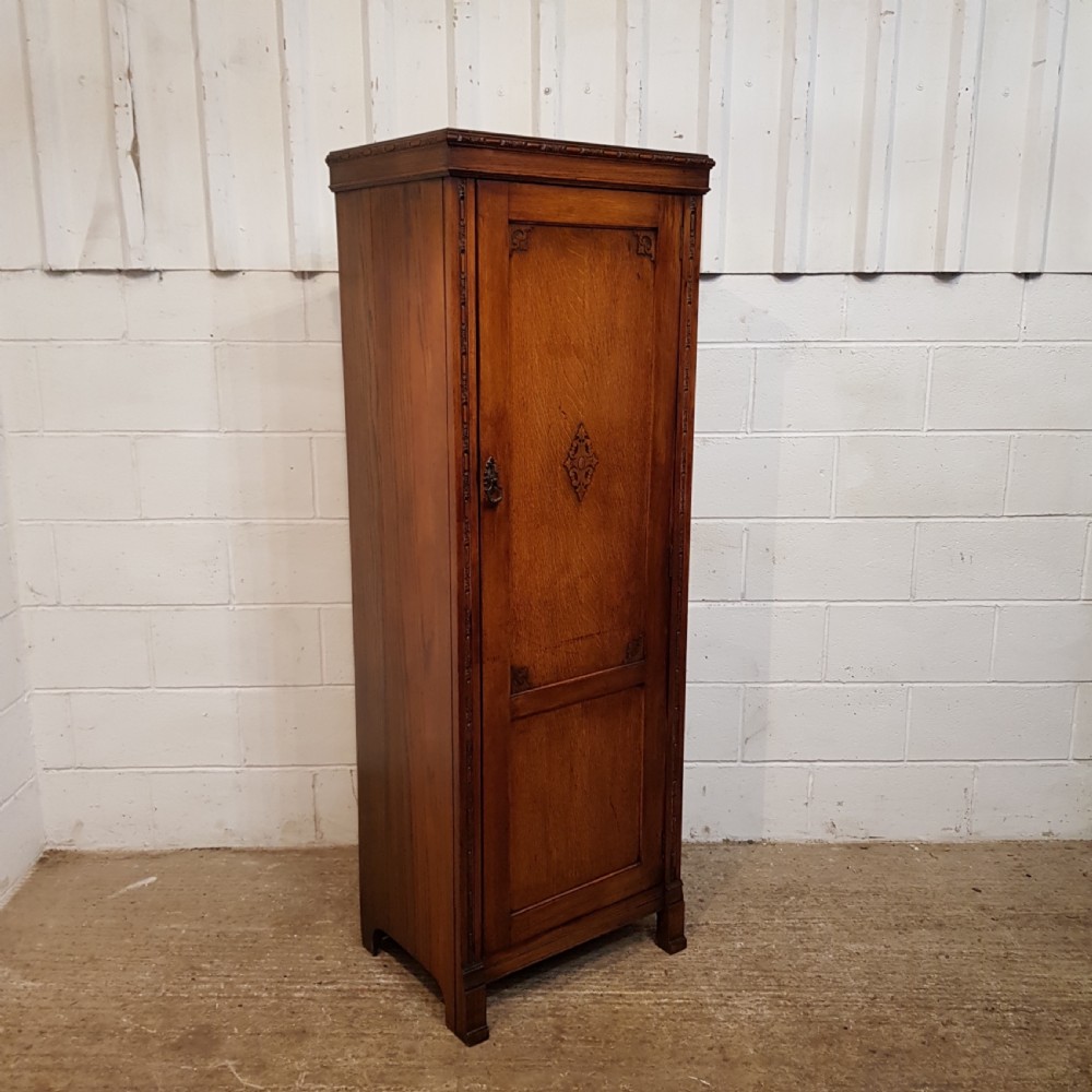 ANTIQUE OAK HALL WARDROBE C1920 View VI