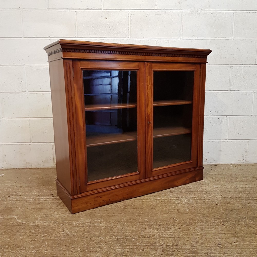 ANTIQUE EDWARDIAN WALNUT GLAZED BOOKCASE C1900 View IV