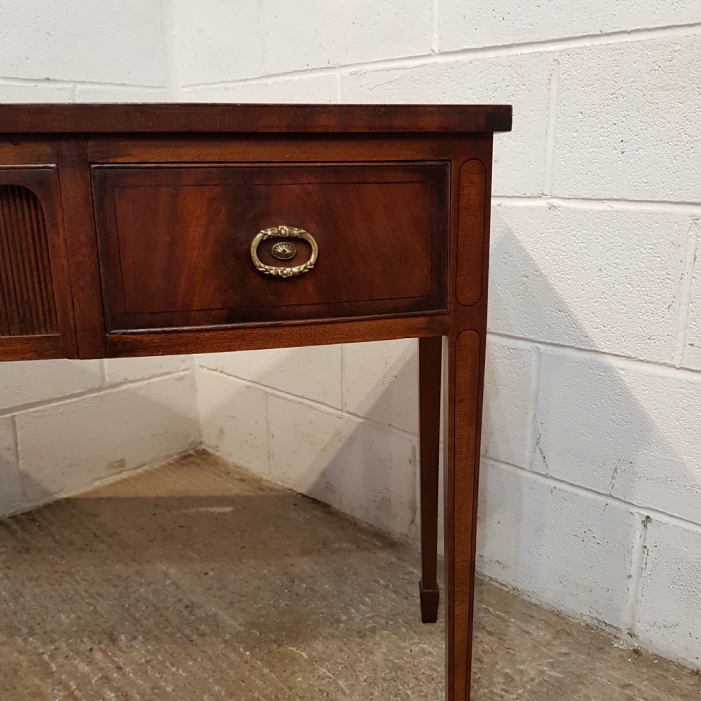 ANTIQUE EDWARDIAN REGENCY MAHOGANY BOW FRONT SIDE TABLE C1900 View II