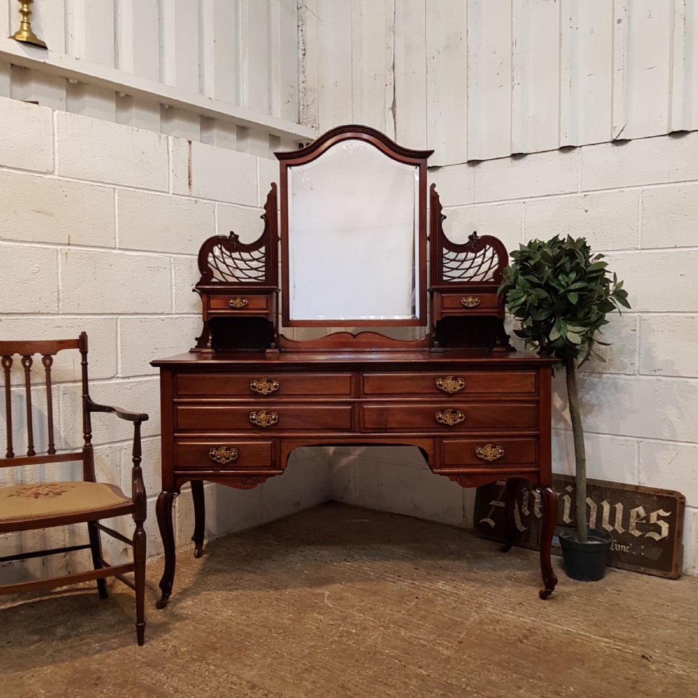 ANTIQUE ART NOUVEAU MAHOGANY DRESSING TABLE C1890