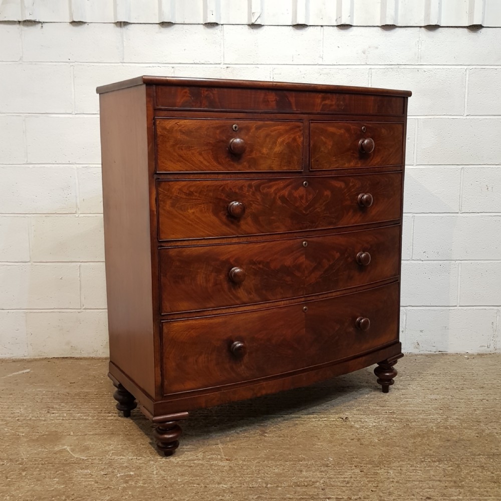 ANTIQUE VICTORIAN FLAMED MAHOGANY BOW FRONT CHEST OF DRAWERS C1880 View VII