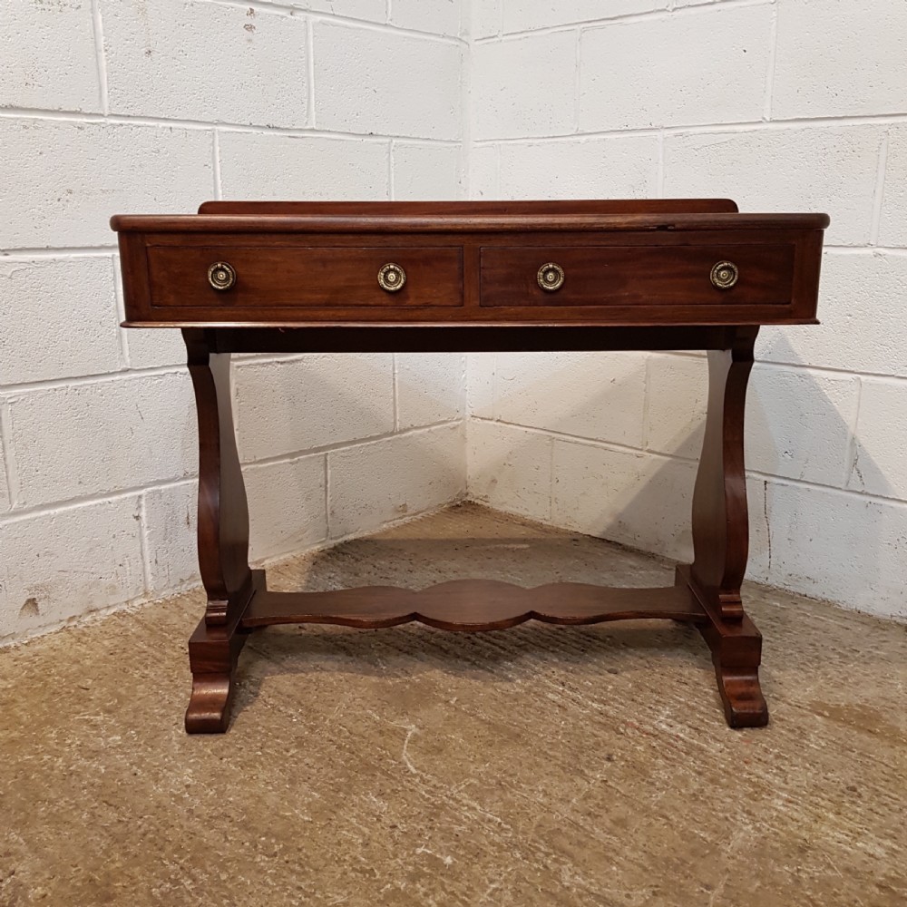 ANTIQUE VICTORIAN MAHOGANY SIDE TABLE C1880 View V