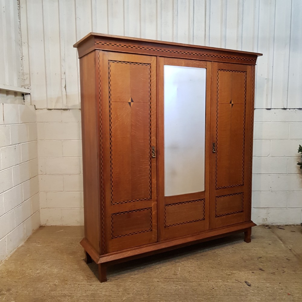 ANTIQUE ARTS & CRAFTS INLAID OAK TRIPLE WARDROBE C1890 View VI