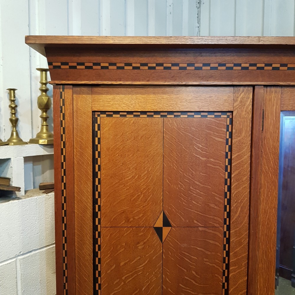 ANTIQUE ARTS & CRAFTS INLAID OAK TRIPLE WARDROBE C1890 View VII