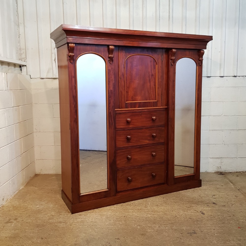 ANTIQUE VICTORIAN MAHOGANY TRIPLE WARDROBE COMPACTUM C1880 View VI