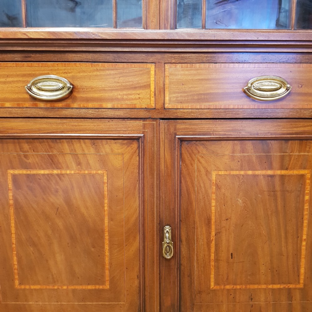 ANTIQUE LATE VICTORIAN REGENCY MAHOGANY ASTRAGAL GLAZED LIBRARY BOOKCASE C1890 View V