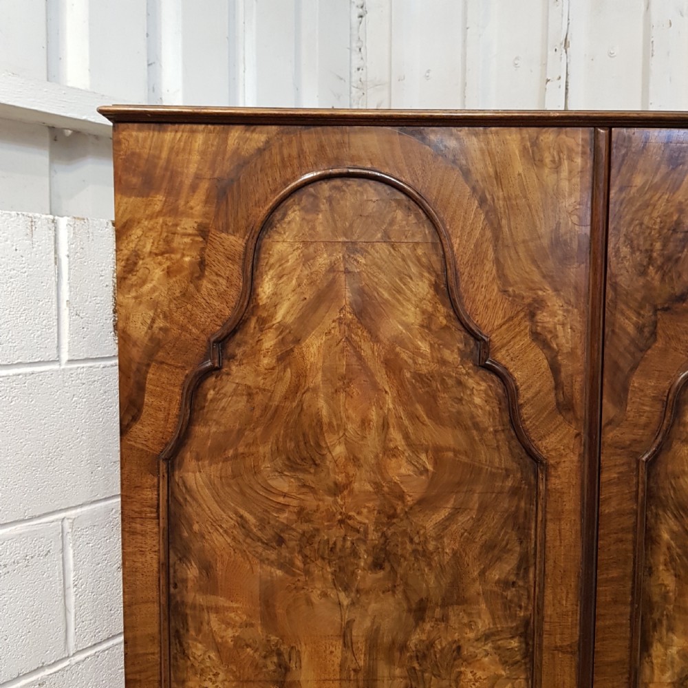 ANTIQUE BURR WALNUT SMALL FITTED WARDROBE C1920 View III