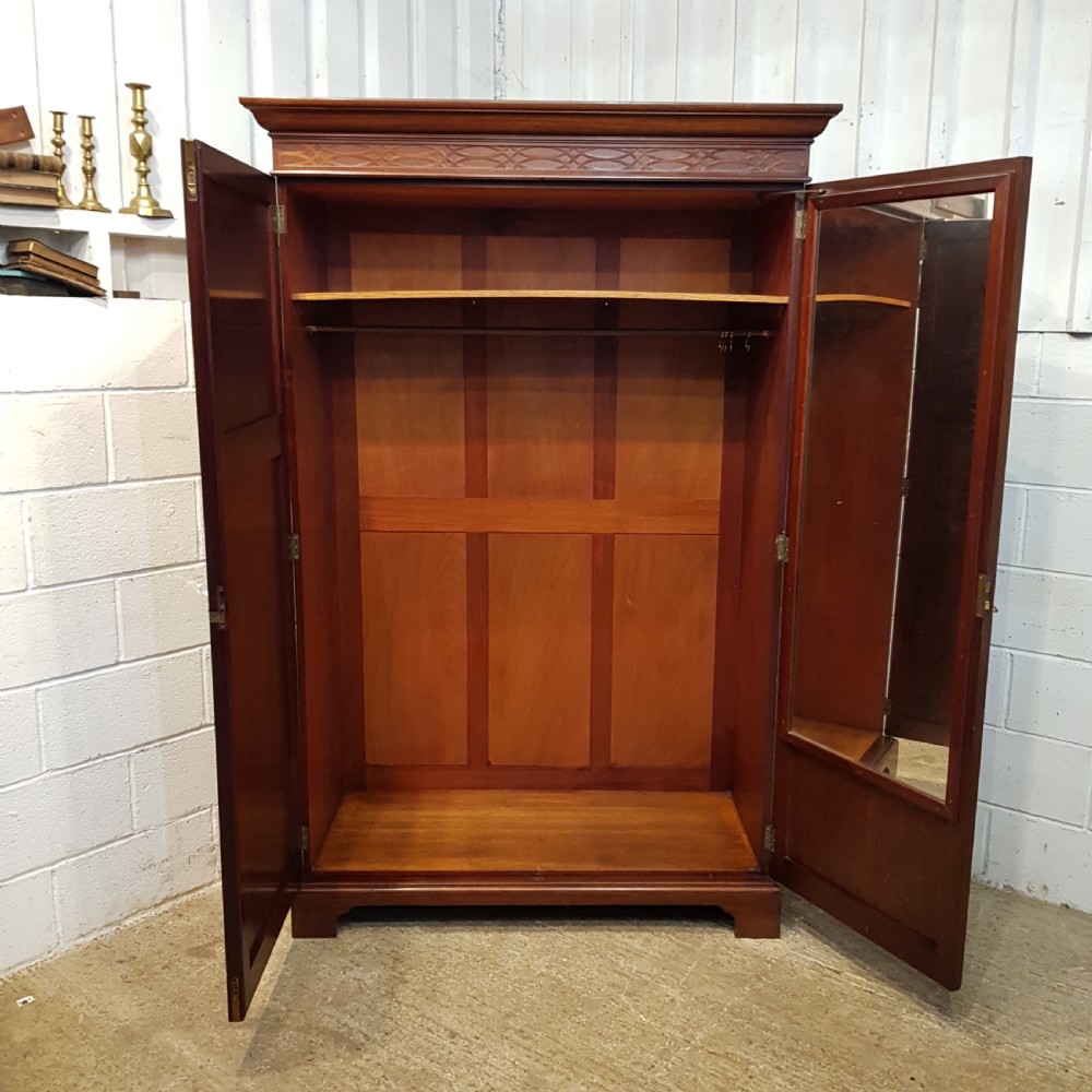 ANTIQUE LATE VICTORIAN MAHOGANY ARTS & CRAFTS DOUBLE WARDROBE C1890 View VI