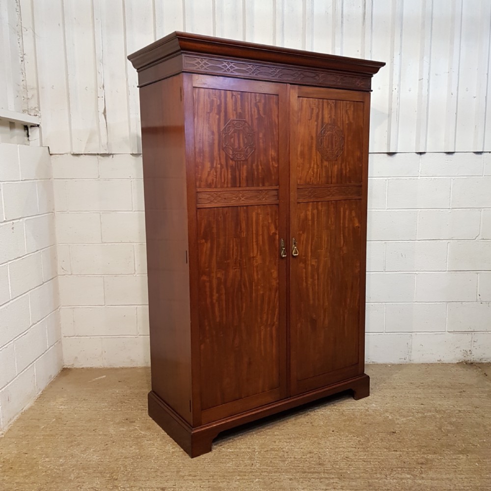 ANTIQUE LATE VICTORIAN MAHOGANY ARTS & CRAFTS DOUBLE WARDROBE C1890 View VII