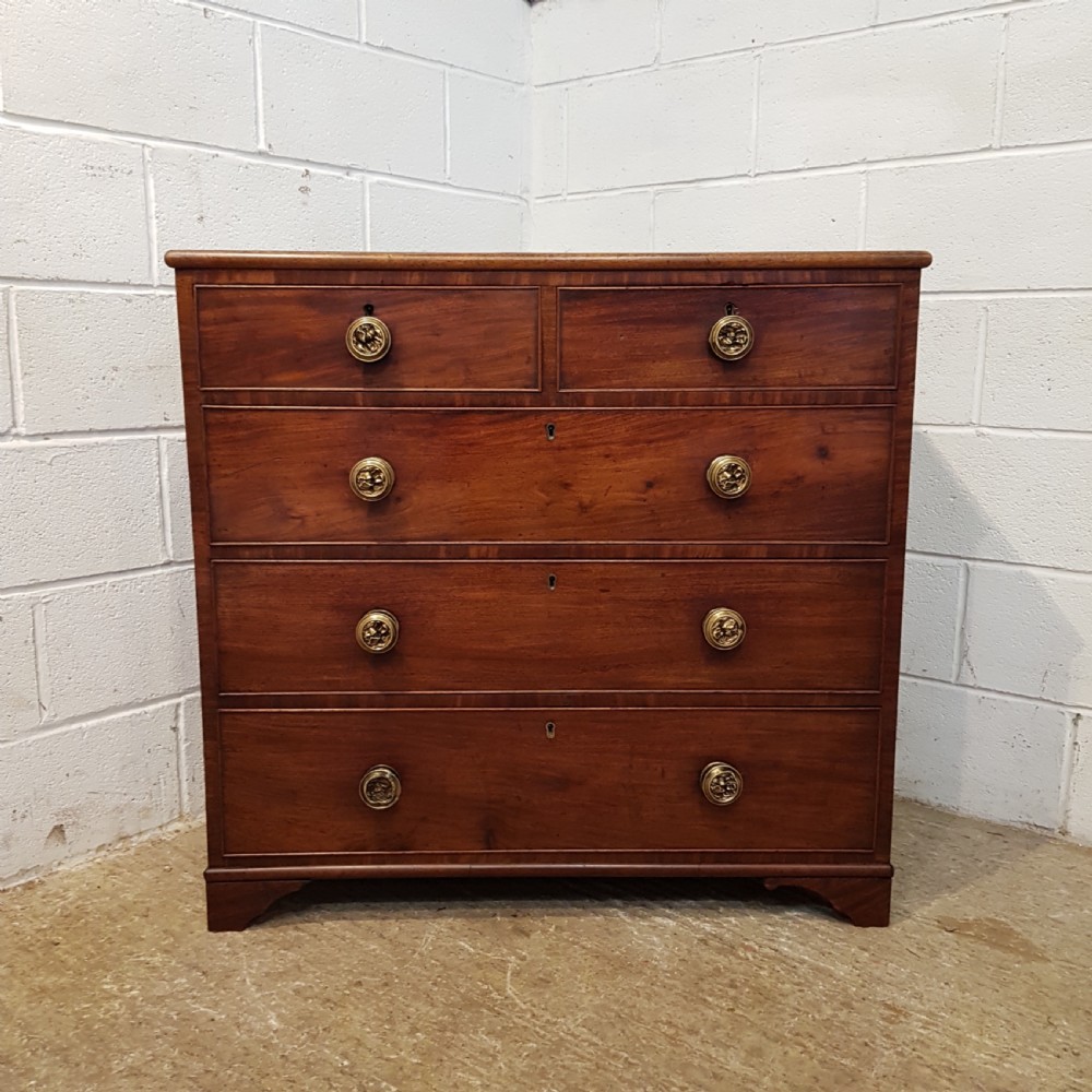 ANTIQUE 18TH CENTURY PERIOD MAHOGANY CHEST OF DRAWERS C1780 View II