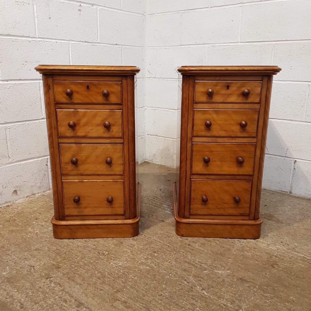ANTIQUE PAIR VICTORIAN SATIN BIRCH BEDSIDE CHESTS OF DRAWERS C1880 View II