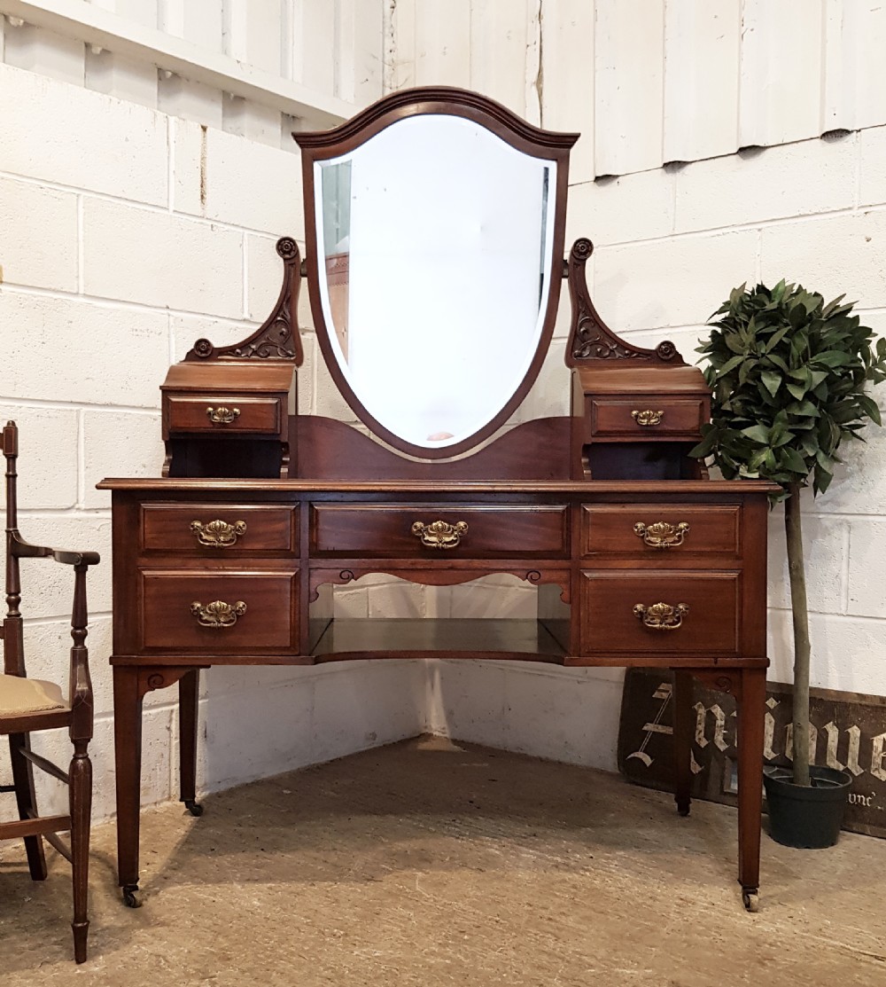 ANTIQUE EDWARDIAN MAHOGANY SHERATON DRESSING TABLE C1900