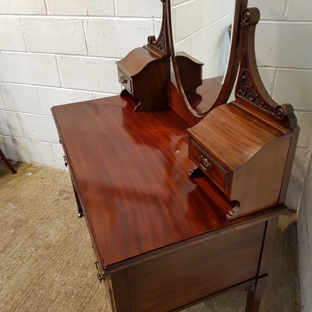 ANTIQUE EDWARDIAN MAHOGANY SHERATON DRESSING TABLE C1900 View IV
