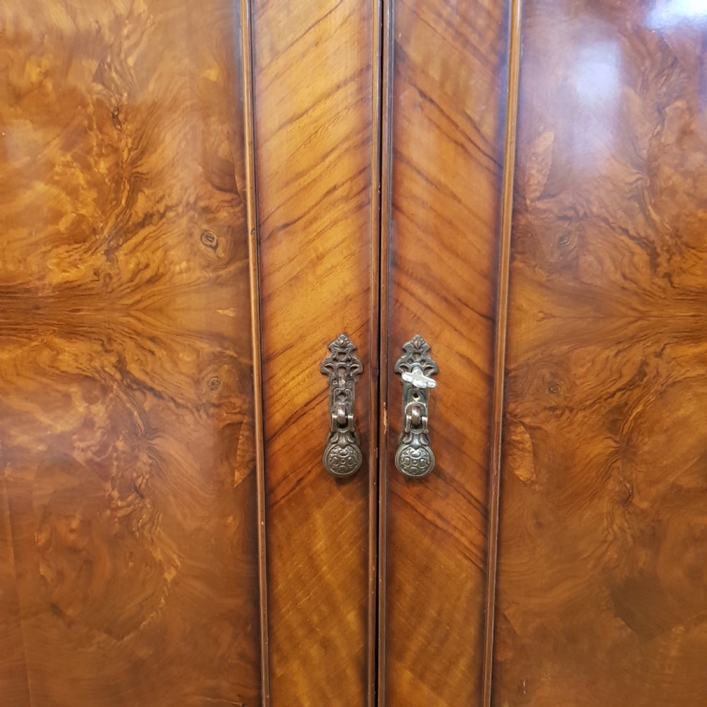 ANTIQUE BURR WALNUT QUEEN ANNE DOUBKE DOME TOP WARDROBE PRESS C1920 View IV