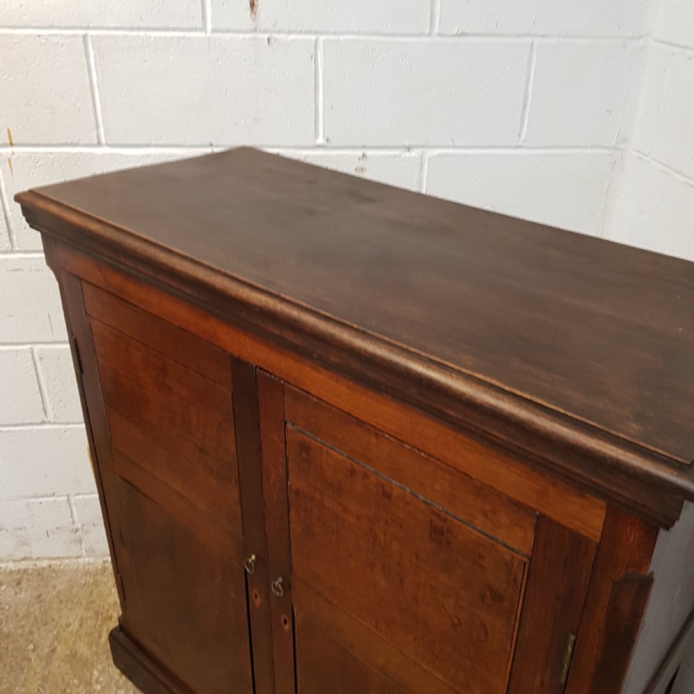 ANTIQUE 18TH CENTURY PERIOD COUNTRY OAK LINEN CUPBOARD C1780 View V