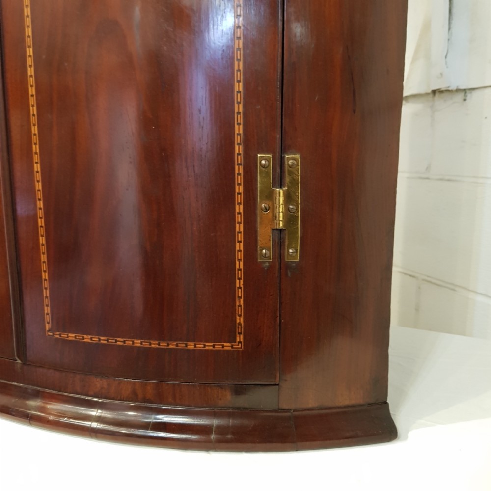 ANTIQUE REGENCY INLAID MAHOGANY BOW FRONT CORNER CABINET C1820 View II
