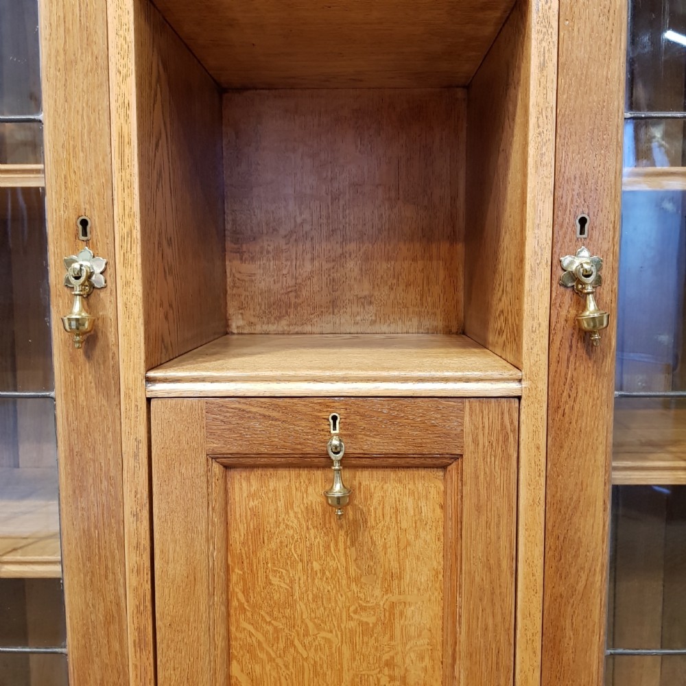 ANTIQUE ARTS & CRAFTS GOLDEN OAK GLAZED BOOKCASE C1900-1910 View VIII