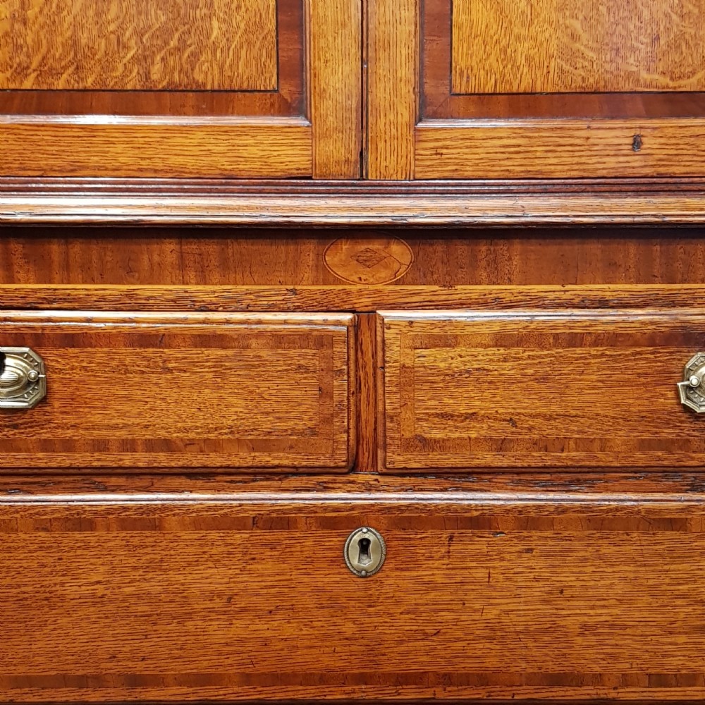 ANTIQUE 18th CENTURY OAK & MAHOGANY CUPBOARD ON CHEST C1780 View III