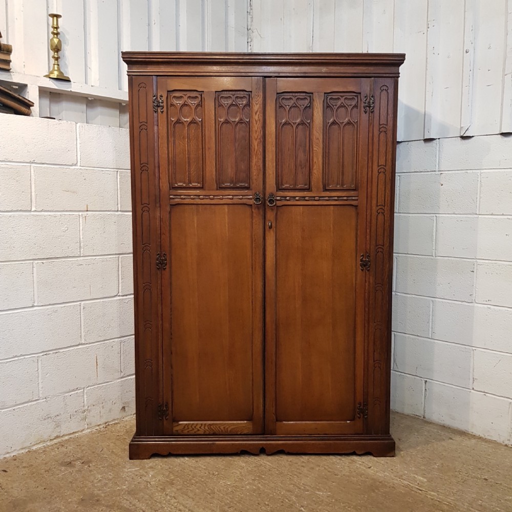 ANTIQUE GOTHIC OAK DOUBKE WARDROBE C1920 View II