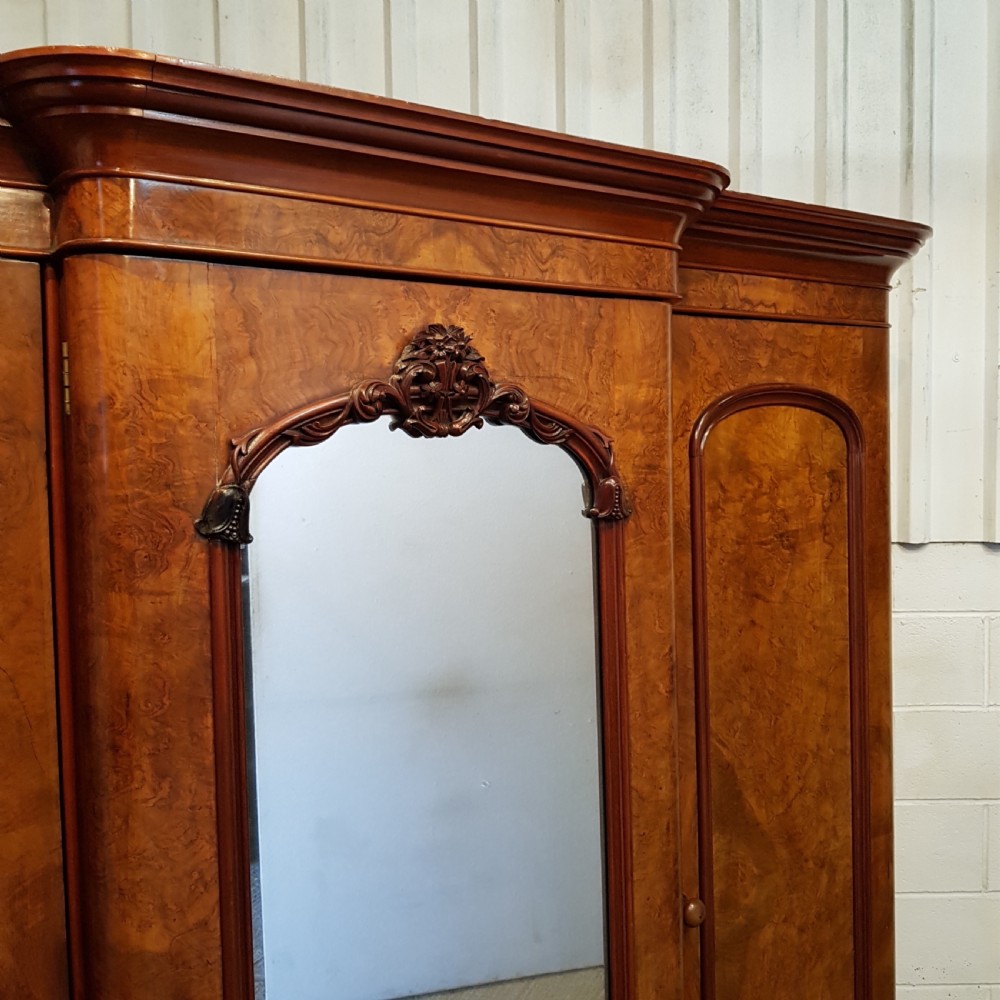 ANTIQUE VICTORIAN BURR WALNUT BREAKFRONT TRIPLE WARDROBE C1880 View V