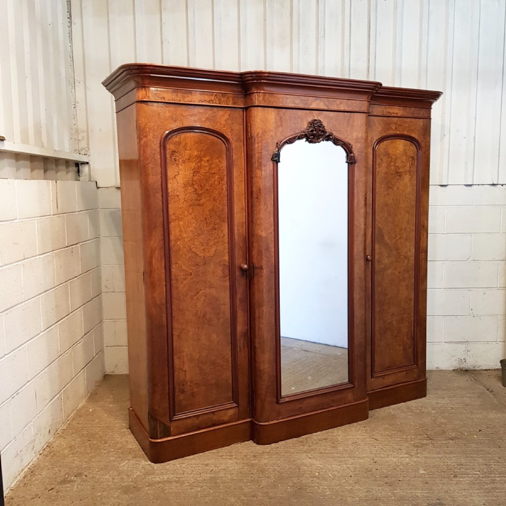 ANTIQUE VICTORIAN BURR WALNUT BREAKFRONT TRIPLE WARDROBE C1880 View IX