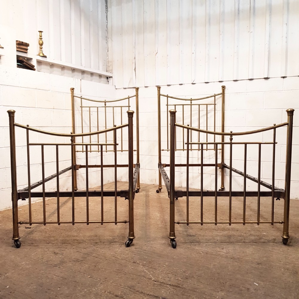 ANTIQUE VICTORIAN PAIR BRASS SINGLE BEDS C1880