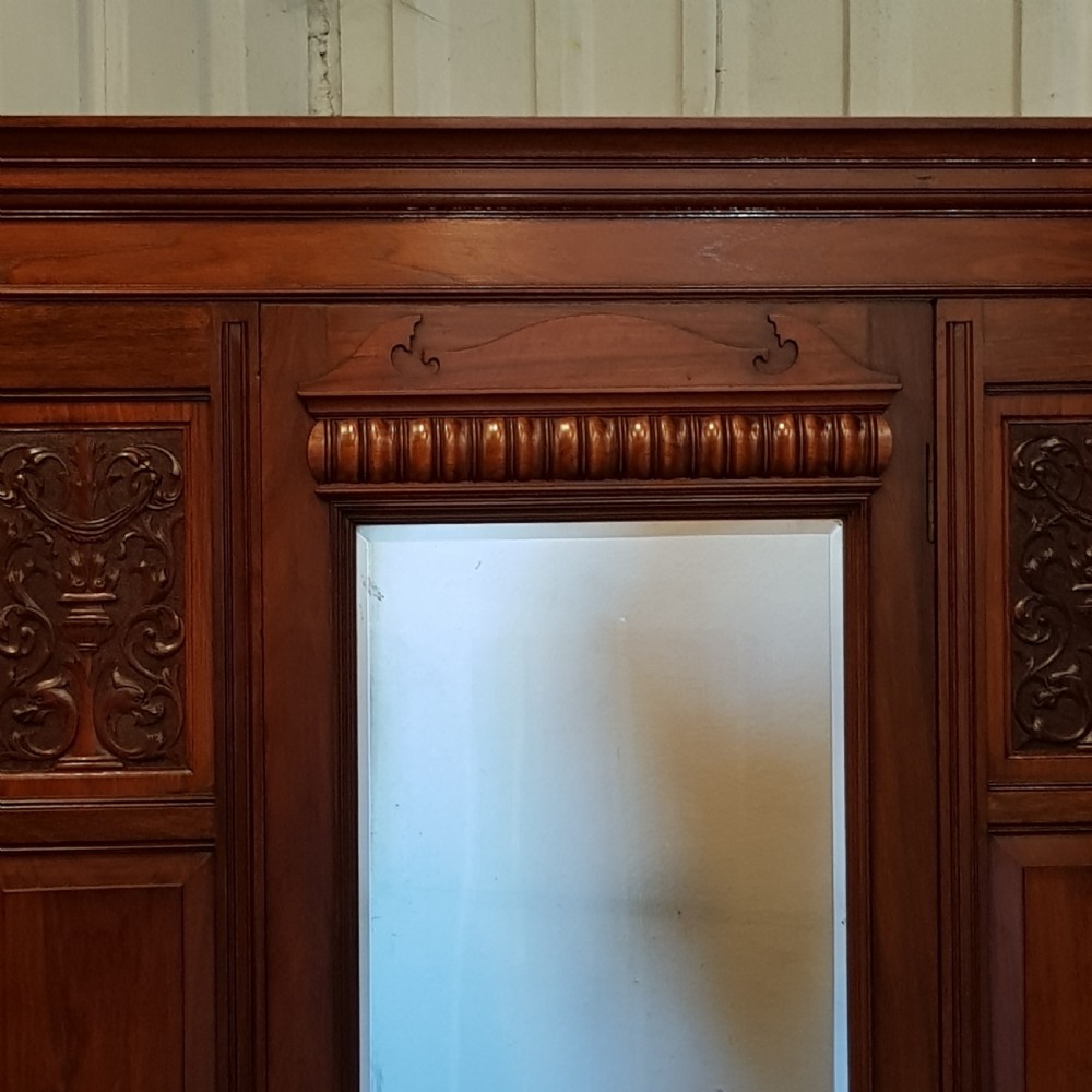 ANTIQUE ART NOUVEAU MAHOGANY WARDROBE C1890 View IV