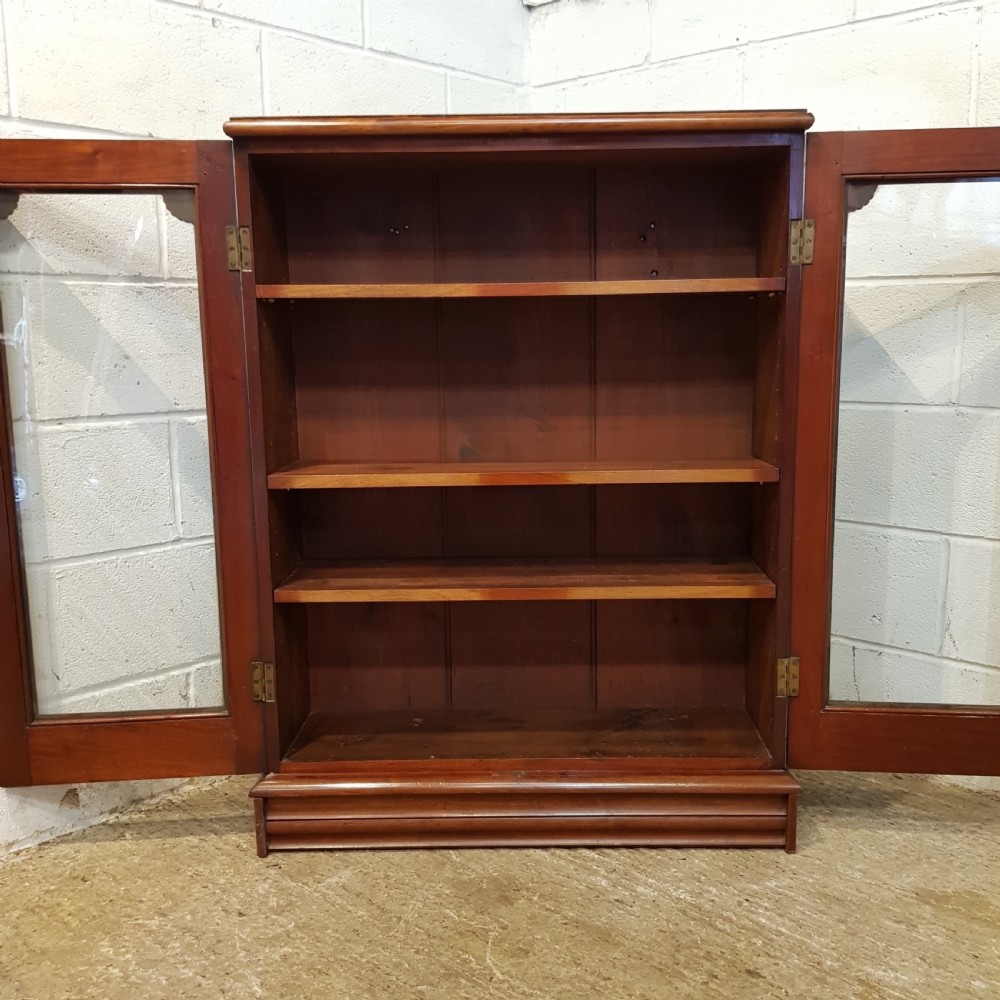 ANTIQUE VICTORIAN MAHOGANY GLAZED BOOKCASE C1890 View VI