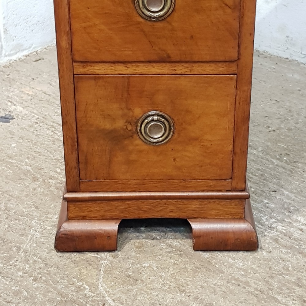ANTIQUE PAIR ART DECO BURR WALNUT BEDSIDE CHESTS OF DRAWERS C1920 View IV