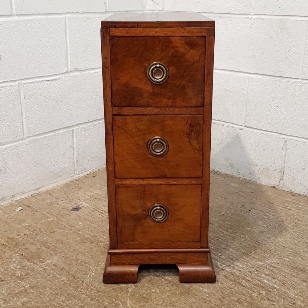 ANTIQUE PAIR ART DECO BURR WALNUT BEDSIDE CHESTS OF DRAWERS C1920 View V