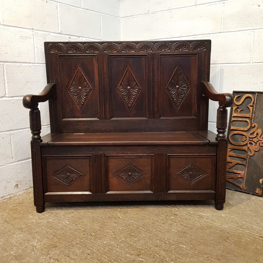 ANTIQUE EDWARDIAN CARVED OAK BOX SETTLE C1900