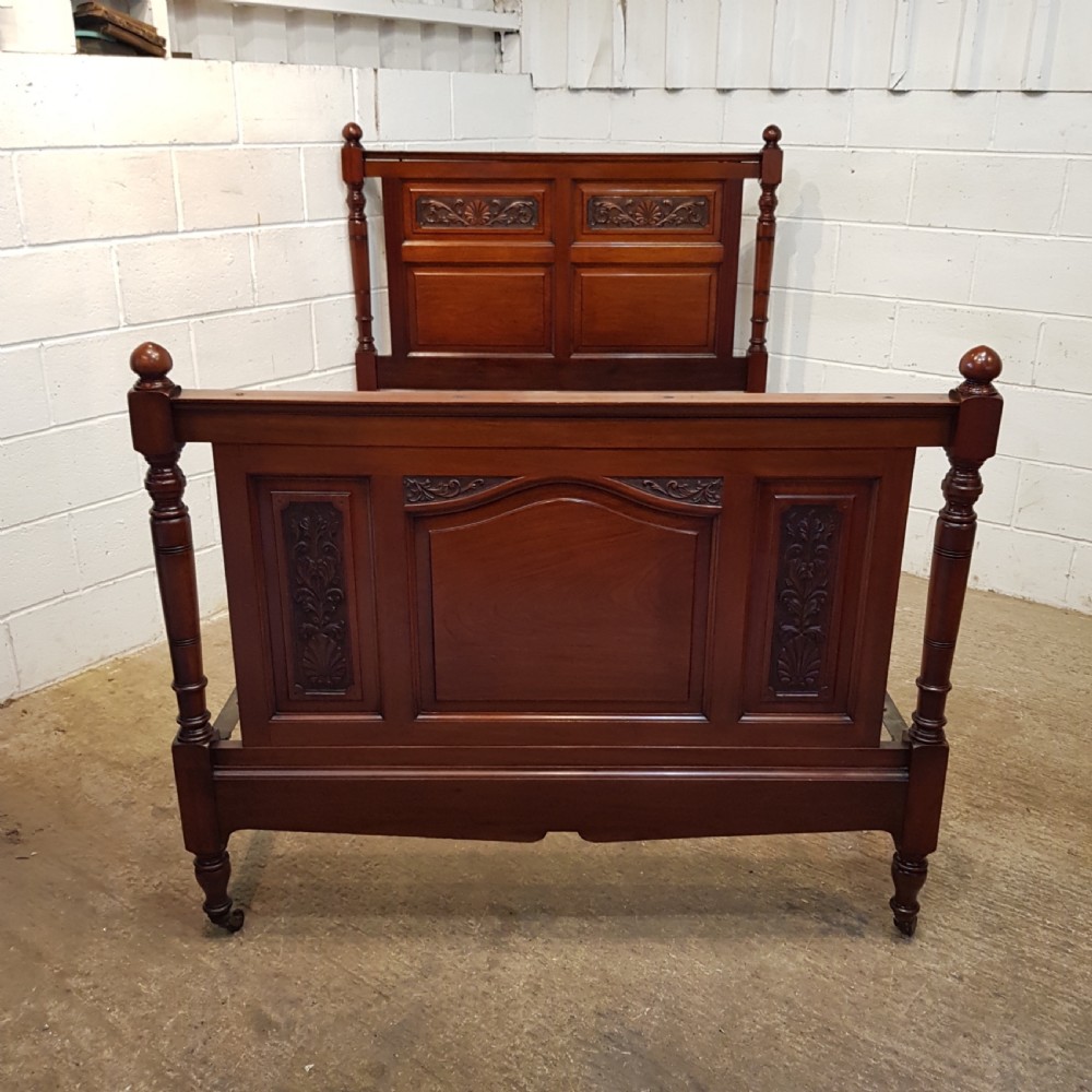 ANTIQUE LATE VICTORIAN MAHOGANY DOUBLE BED C1890 View II