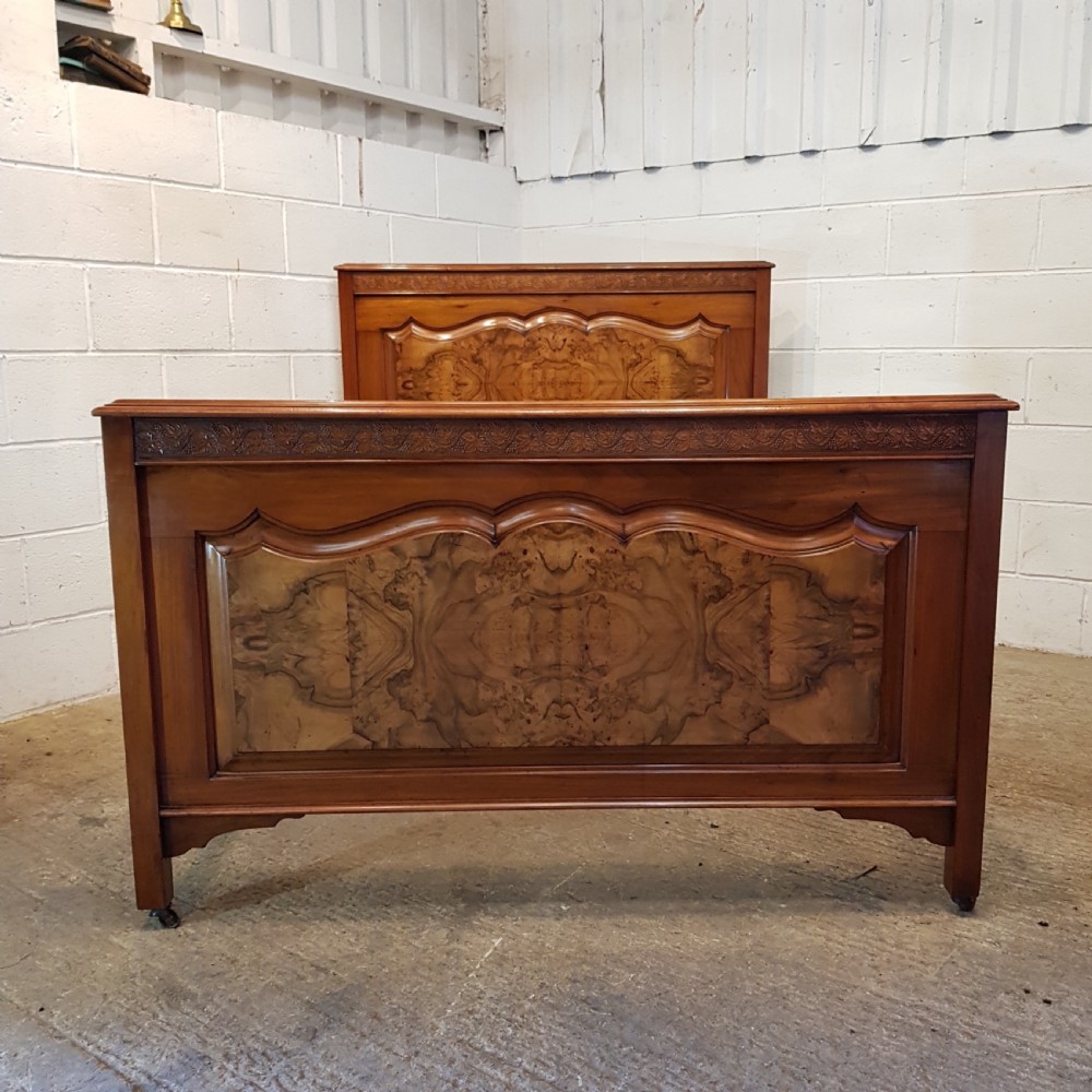 ANTIQUE ART NOUVEAU BURR WALNUT DOUBKE BED C1890